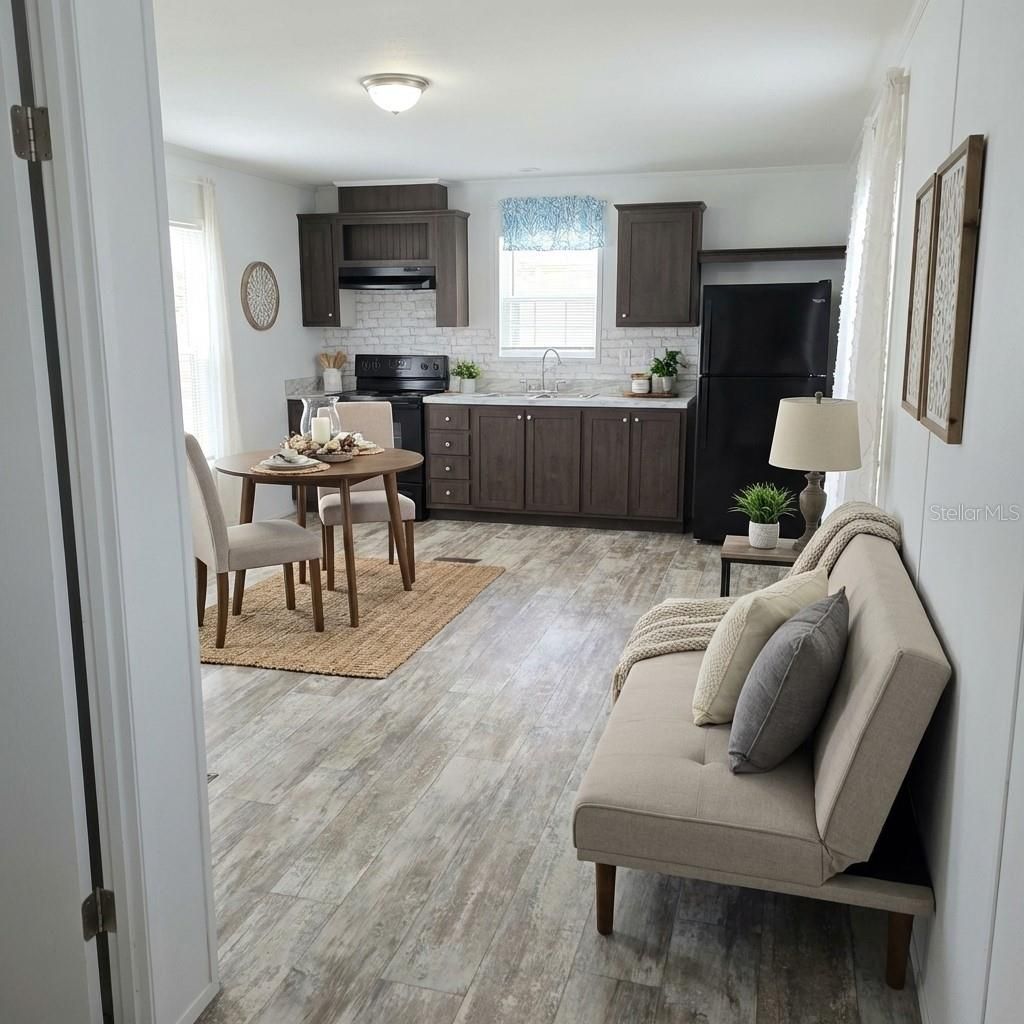 1109 49th Avenue Drive W, Bradenton, FL 34207 Photo