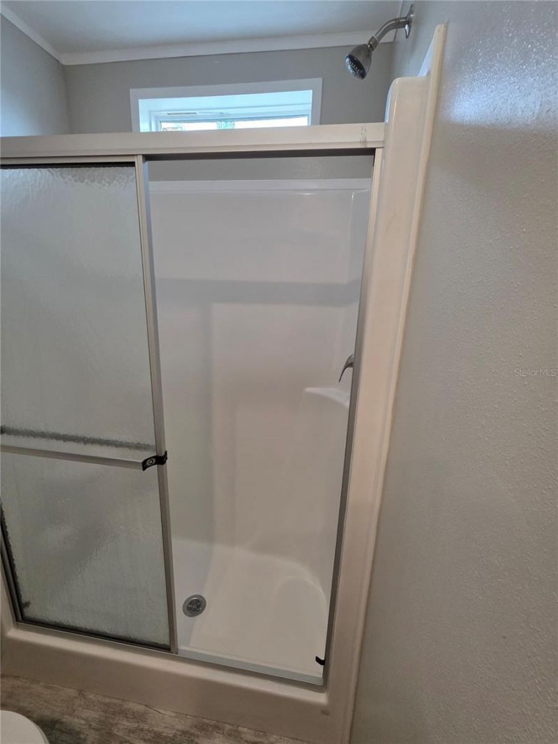 1109 49th Avenue Drive W, Bradenton, FL 34207 Photo