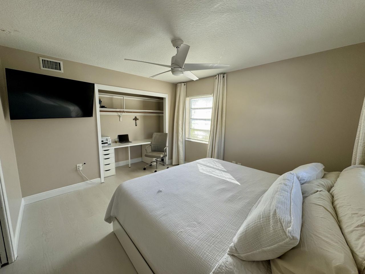 30 S J Street, Unit 16, Lake Worth Beach, FL 33460 Photo
