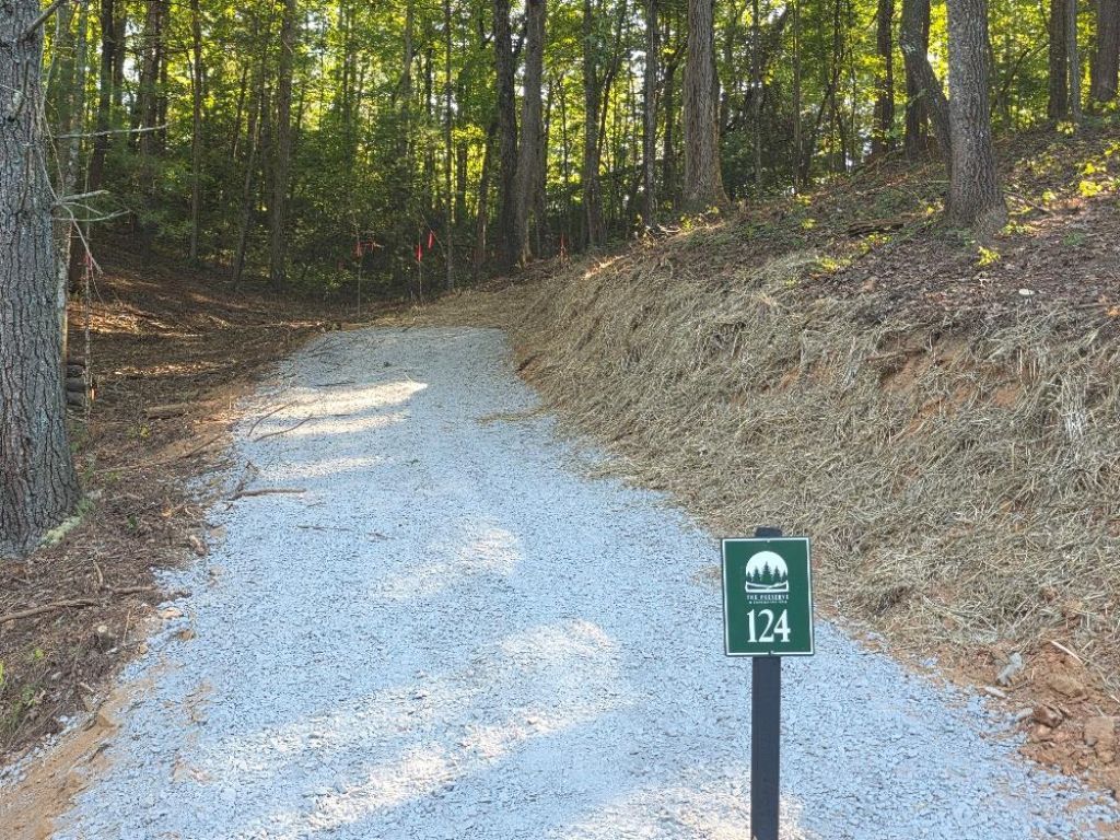 124r Red Oak Trail, East Ellijay, GA 30540 Main Photo