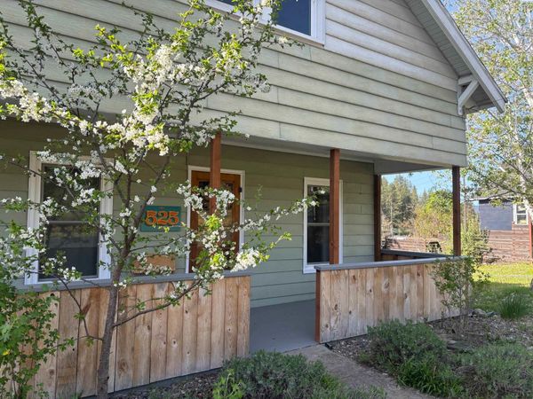 525 E Whitman St, Palouse, WA 99161