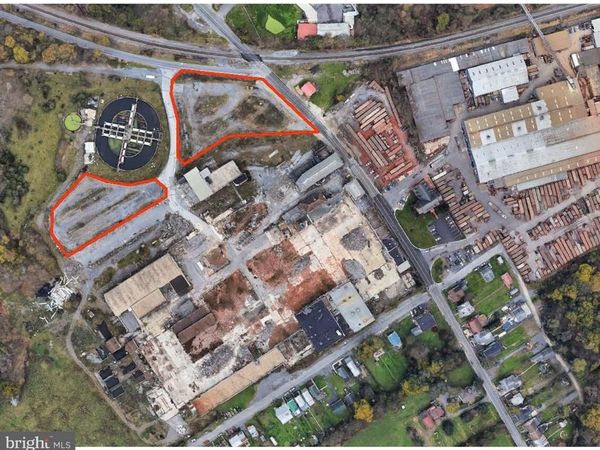 15717 CLEAR SPRING ROAD, WILLIAMSPORT, MD 21795