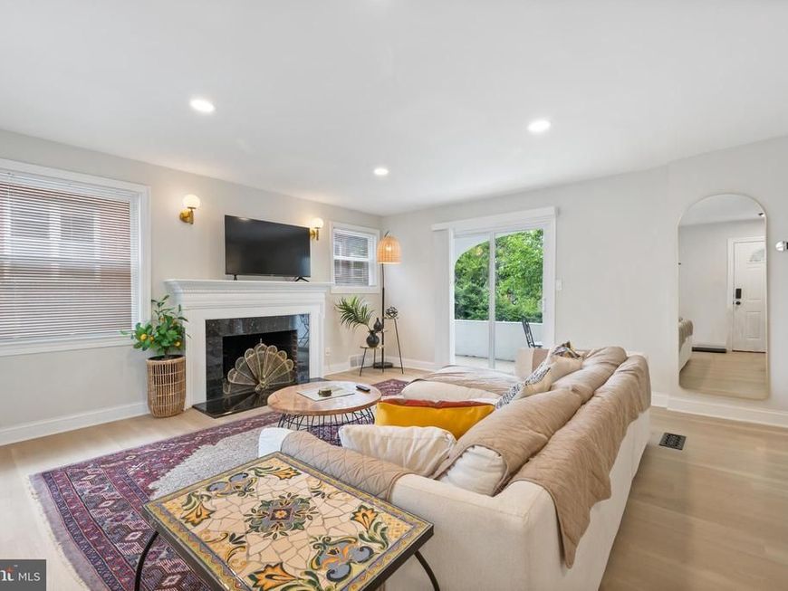 4225 E West Highway, Bethesda, MD 20814 Main Photo