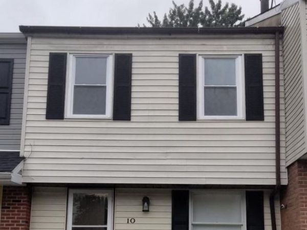 10 FLEMING STREET, NEWARK, DE 19713
