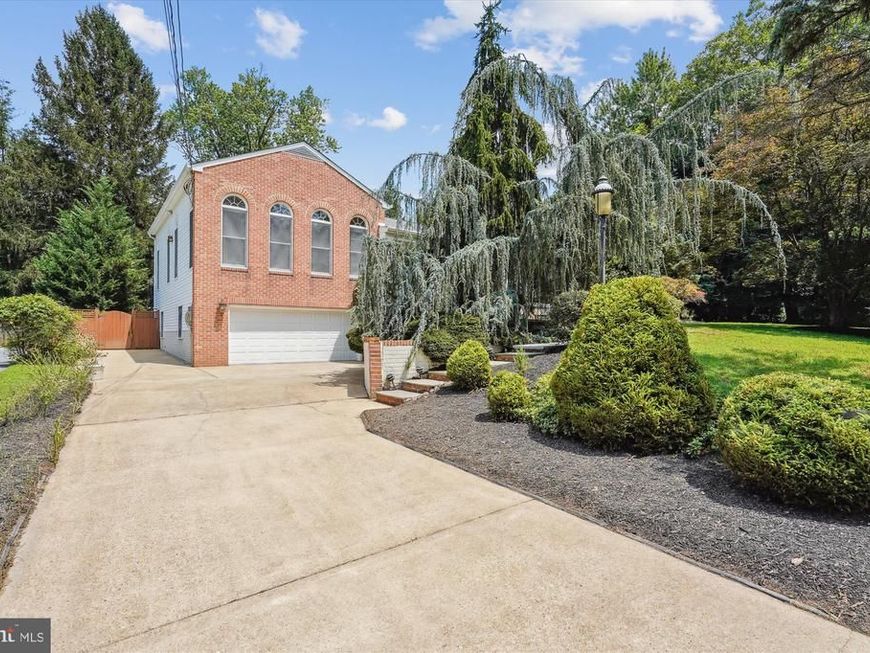 13601 Valley Drive, Rockville, MD 20850 Main Photo