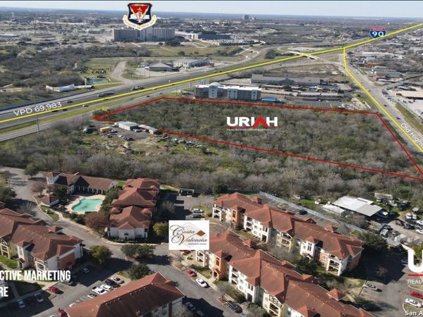 6464 Enrique M. Barrera Pkwy, San Antonio, TX 78227