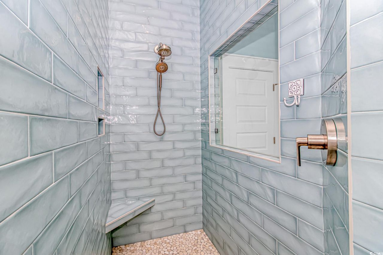 6366 Chadderton Circle Photo 17