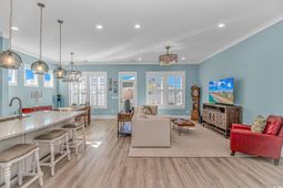 6366 Chadderton Circle photo 4