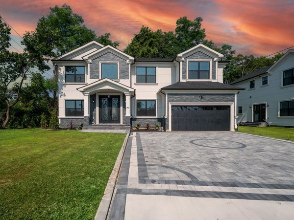 770 Cedar Street, Syosset, NY 11791
