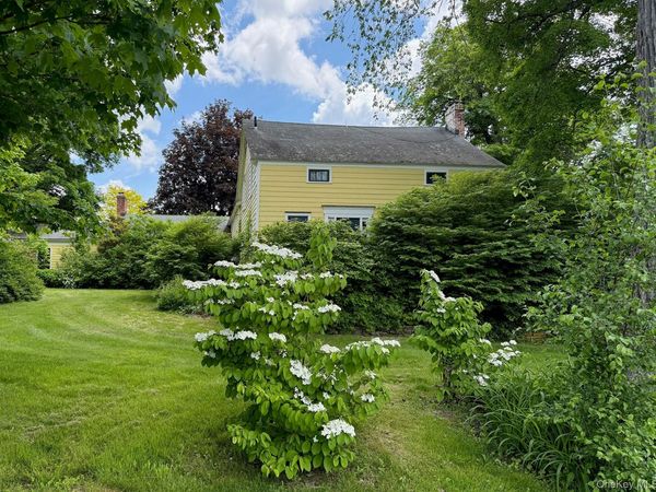 226 County Route 17, Chatham, NY 12184