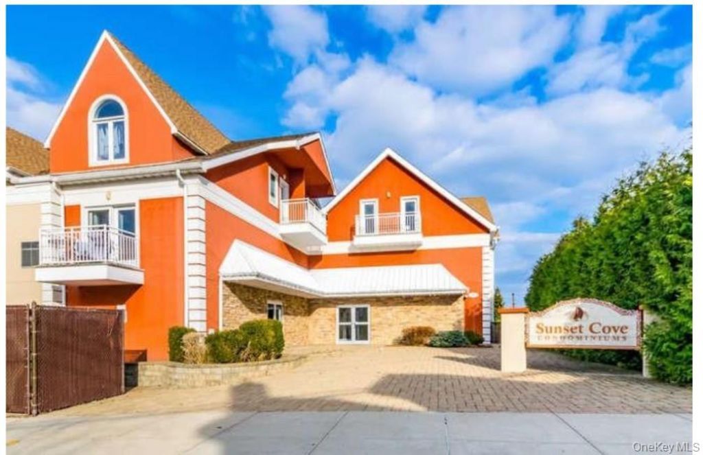 1490 Outlook Avenue, Unit 1A, Bronx, NY 10465 Main Photo