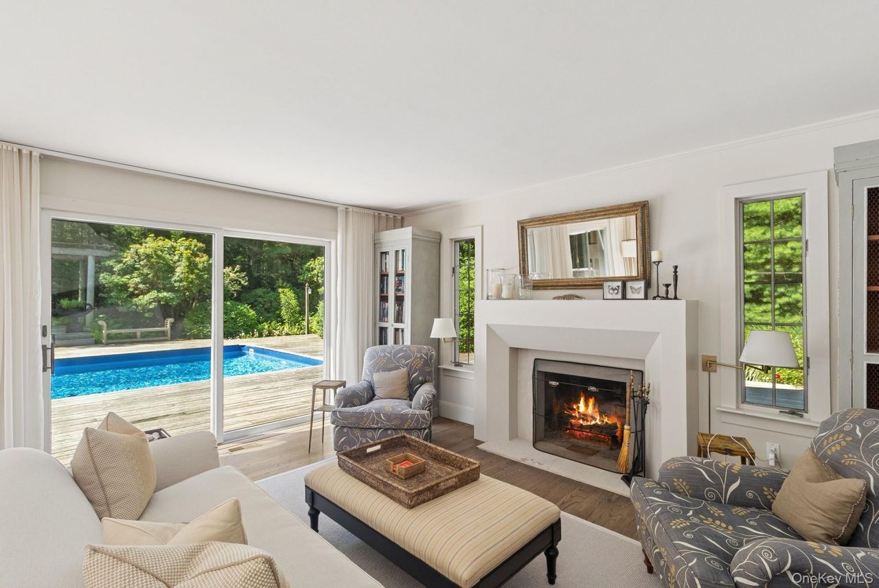 530 Hands Creek Road, East Hampton, NY 11937 Main Photo