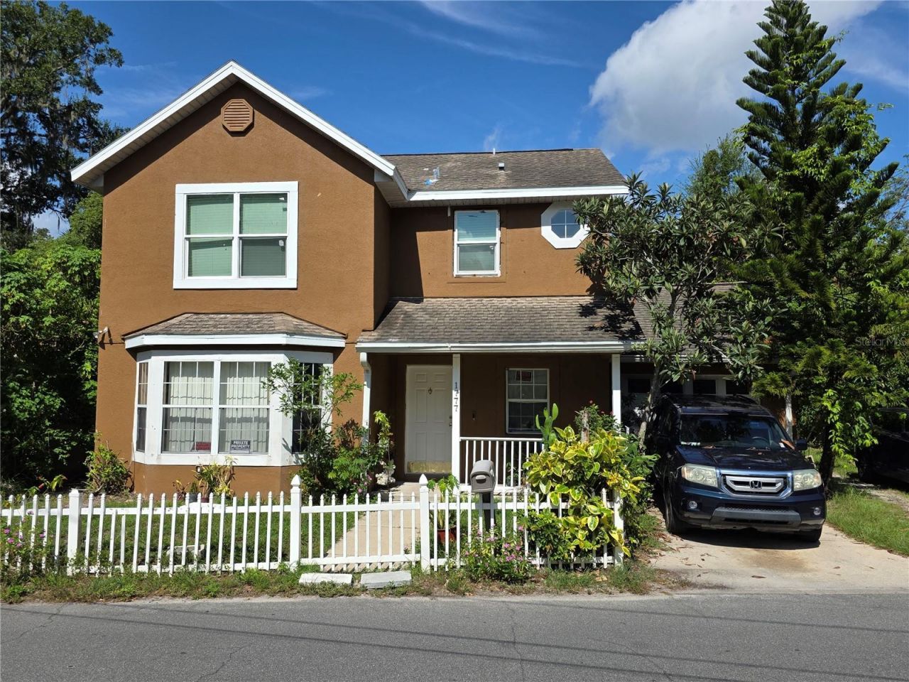 1777 N Orange Street, Mount Dora, FL 32757