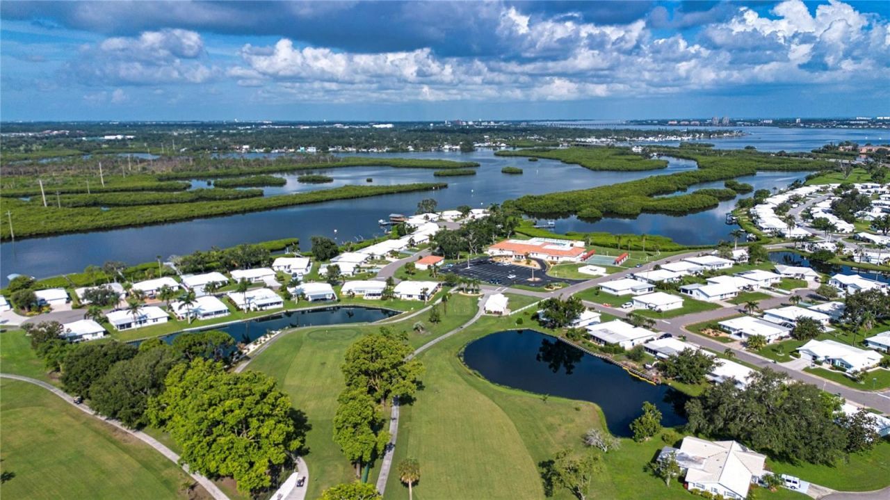 3906 Chinaberry Road, Bradenton, FL 34208 Photo