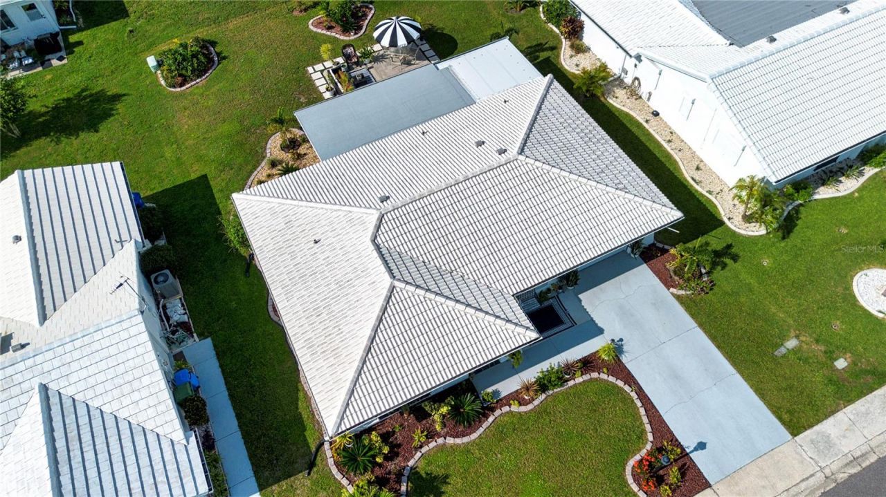 3906 Chinaberry Road, Bradenton, FL 34208 Photo