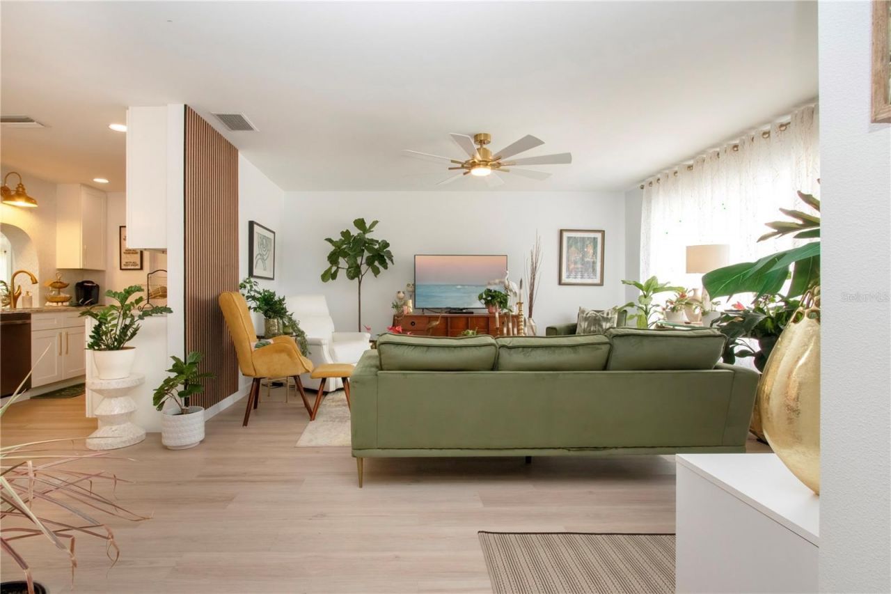 3906 Chinaberry Road, Bradenton, FL 34208 Photo