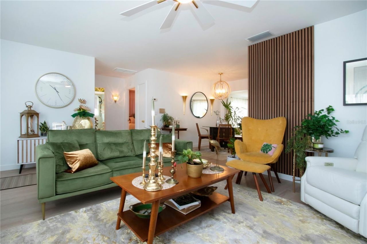 3906 Chinaberry Road, Bradenton, FL 34208 Photo