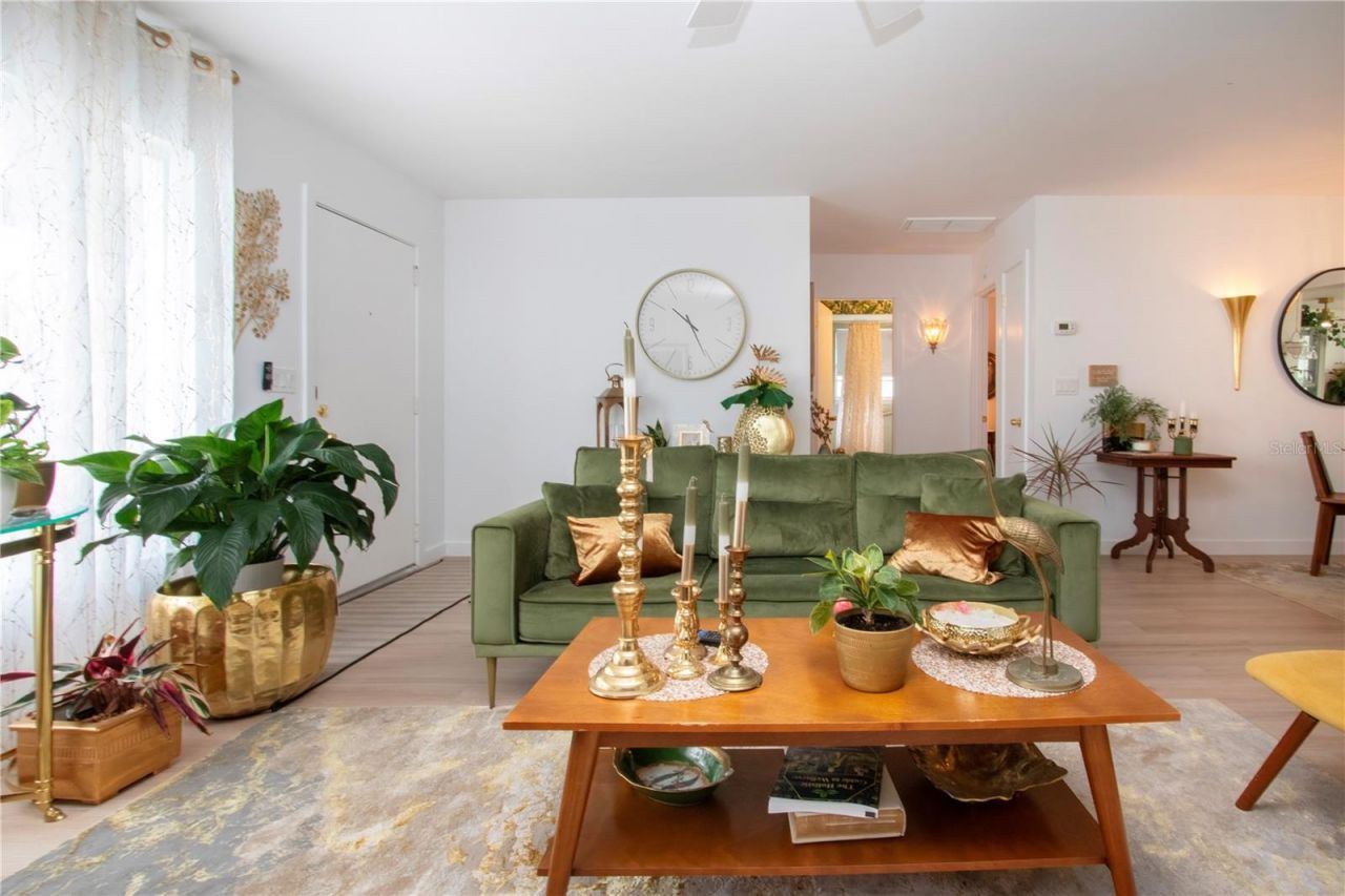 3906 Chinaberry Road, Bradenton, FL 34208 Photo