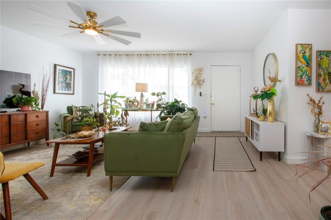 3906 Chinaberry Road, Bradenton, FL 34208 Photo