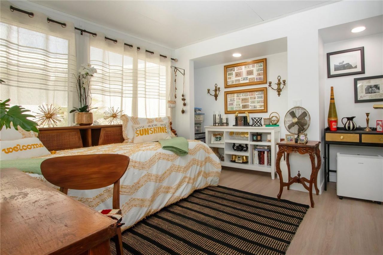 3906 Chinaberry Road, Bradenton, FL 34208 Photo