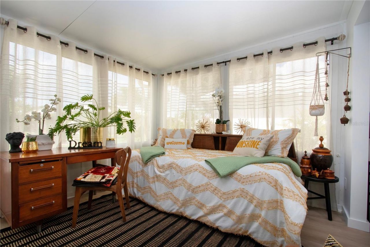 3906 Chinaberry Road, Bradenton, FL 34208 Photo