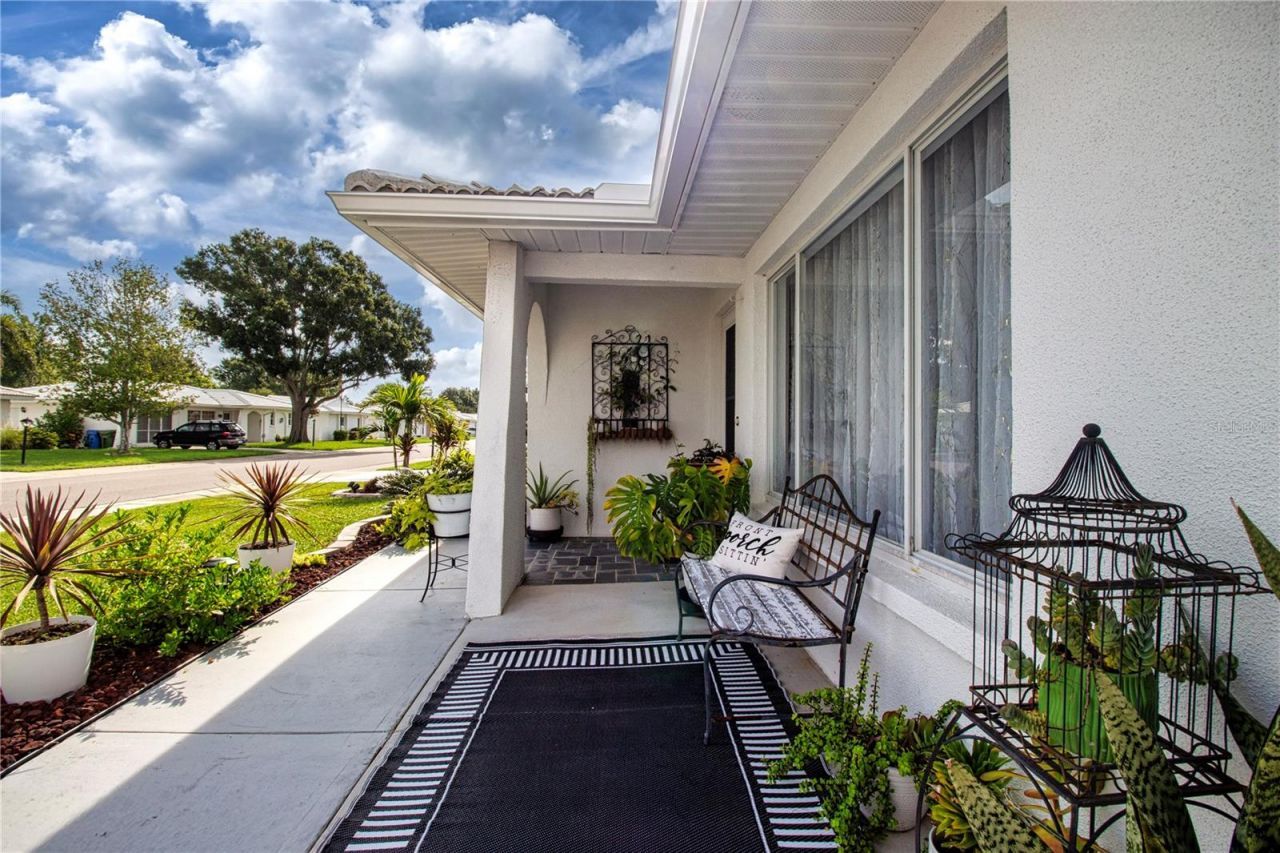 3906 Chinaberry Road, Bradenton, FL 34208 Photo