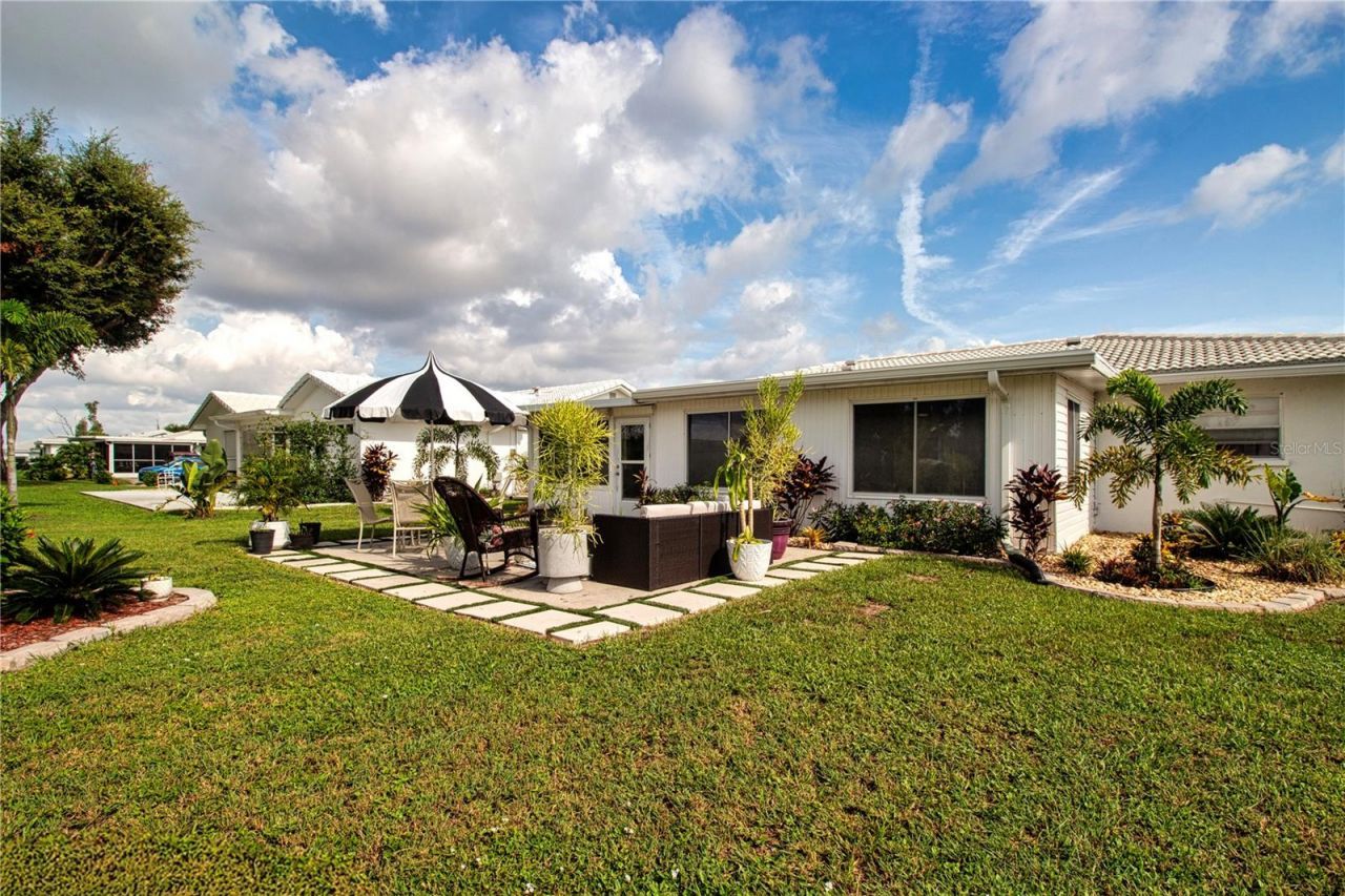 3906 Chinaberry Road, Bradenton, FL 34208 Photo