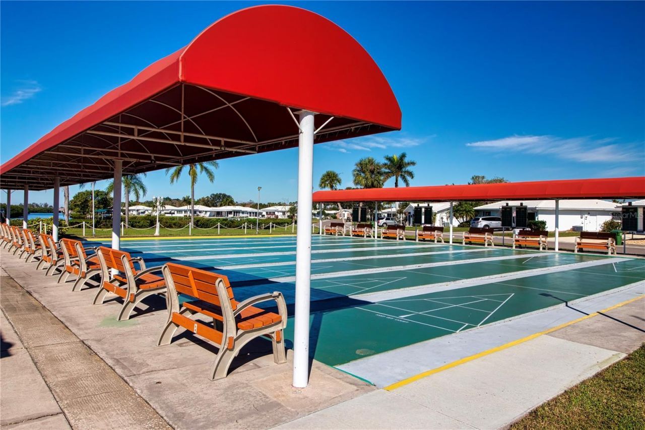 3906 Chinaberry Road, Bradenton, FL 34208 Photo