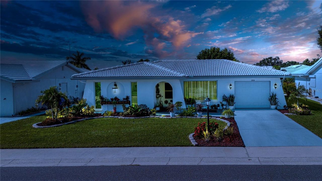 3906 Chinaberry Road, Bradenton, FL 34208 Photo