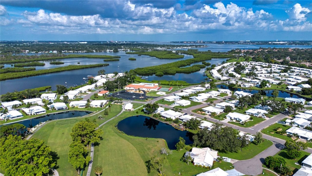 3906 Chinaberry Road, Bradenton, FL 34208 Photo