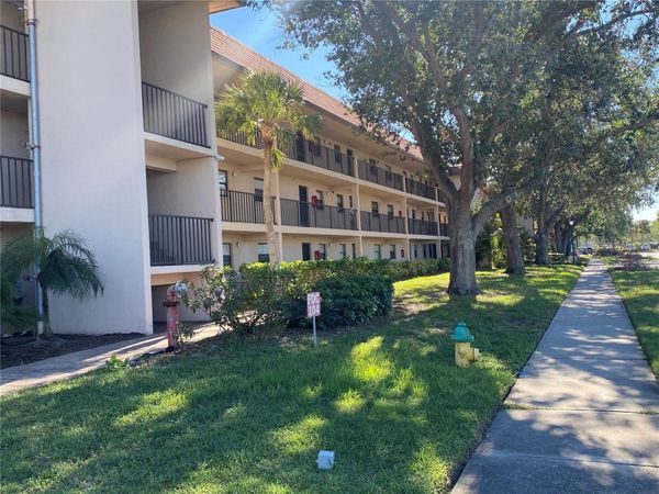 104 CAPRI ISLES BOULEVARD, Unit 108, VENICE, FL 34292