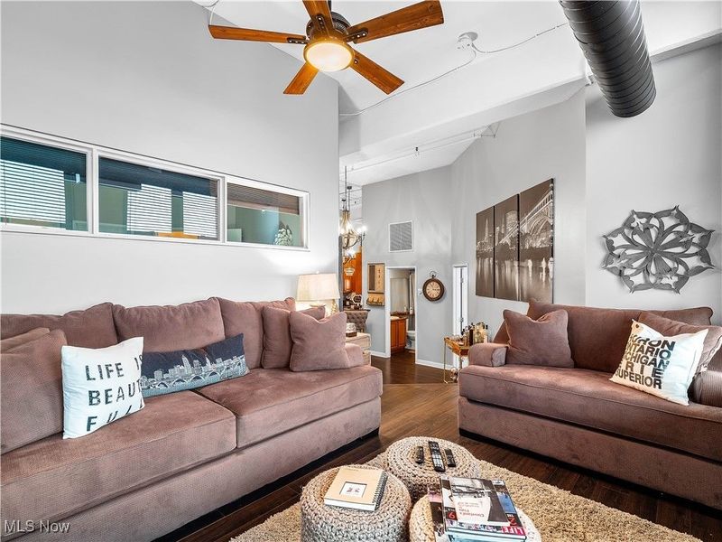 1133 W 9th Street, Unit 502, Cleveland, OH 44113 Photo 17