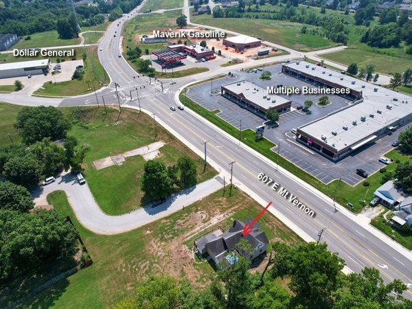 607 E Mount Vernon Street , Nixa, MO 65714