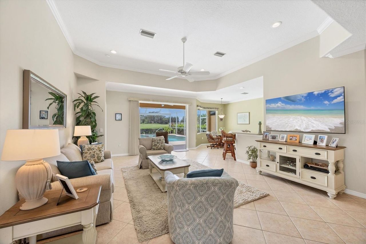 5641 Whispering Oaks Drive, North Port, FL 34287 Photo