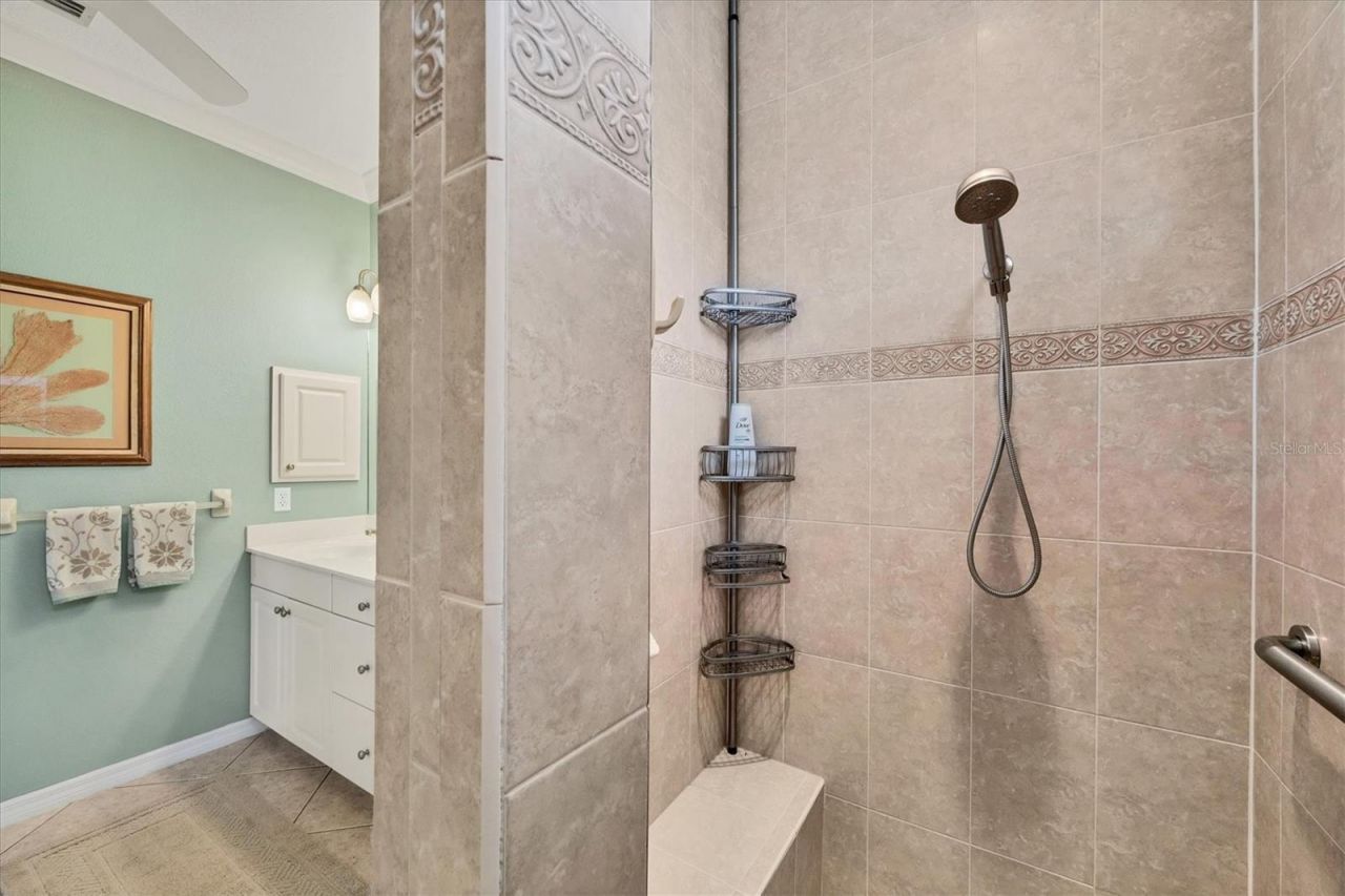 5641 Whispering Oaks Drive, North Port, FL 34287 Photo