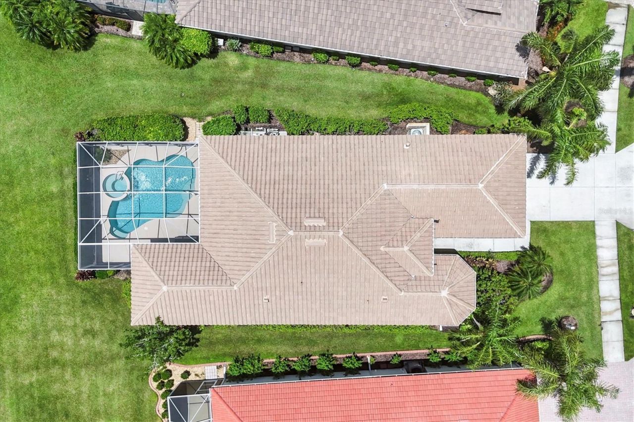 5641 Whispering Oaks Drive, North Port, FL 34287 Photo