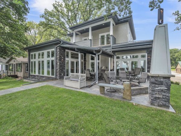 2620 Manhattan Boulevard , Wahpeton, IA 51360