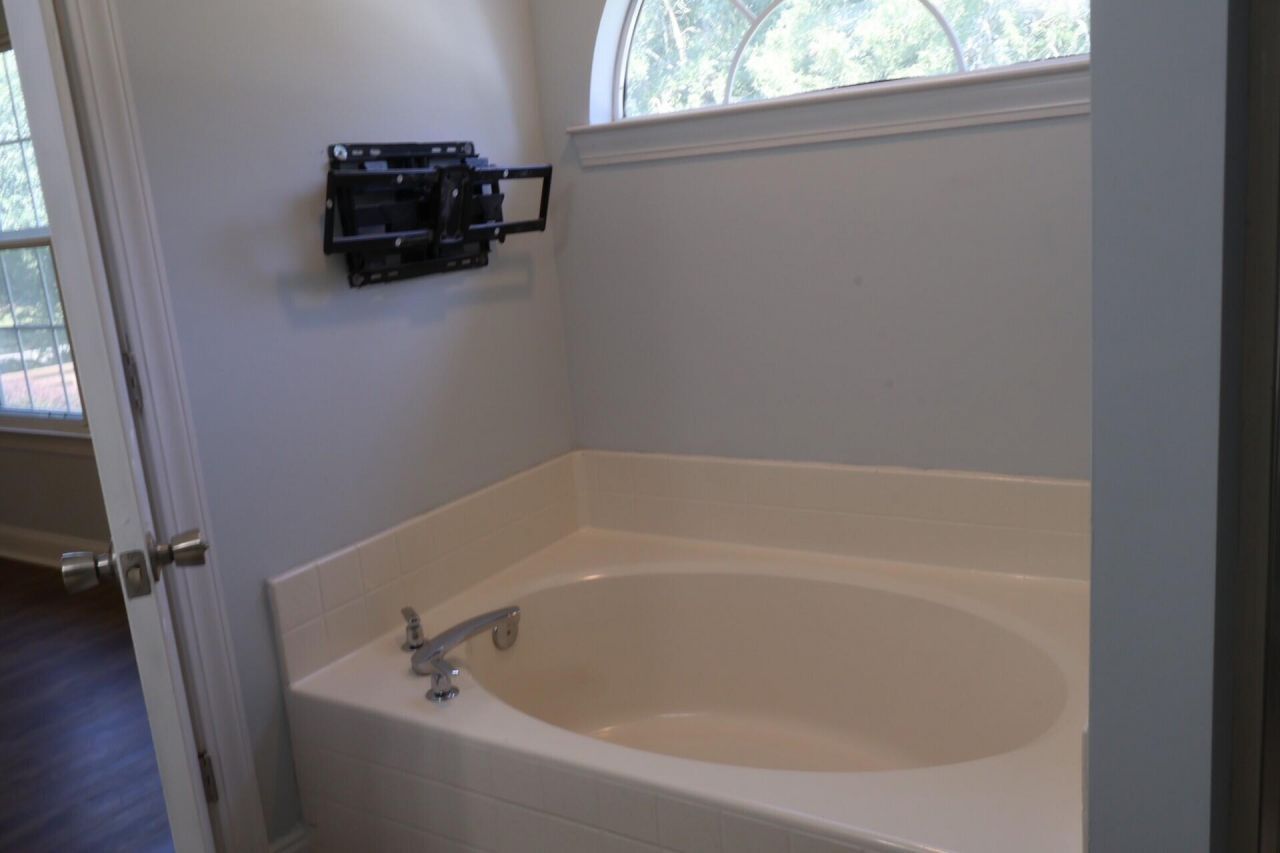 1003 Providence Way Photo 16