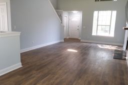 1003 Providence Way photo 4