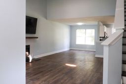 1003 Providence Way photo 4