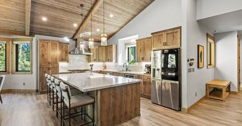 2366 Highlands Drive, South Lake Tahoe, CA 96150 Photo