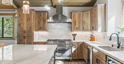 2366 Highlands Drive, South Lake Tahoe, CA 96150 Photo