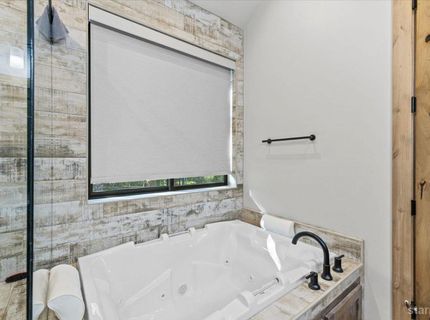 2366 Highlands Drive, South Lake Tahoe, CA 96150 Photo