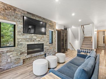 2366 Highlands Drive, South Lake Tahoe, CA 96150 Photo