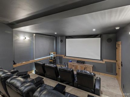 2366 Highlands Drive, South Lake Tahoe, CA 96150 Photo