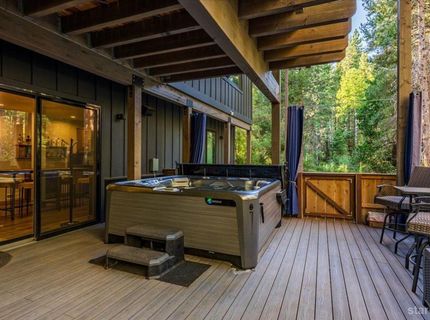 2366 Highlands Drive, South Lake Tahoe, CA 96150 Photo