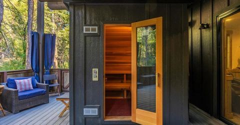 2366 Highlands Drive, South Lake Tahoe, CA 96150 Photo