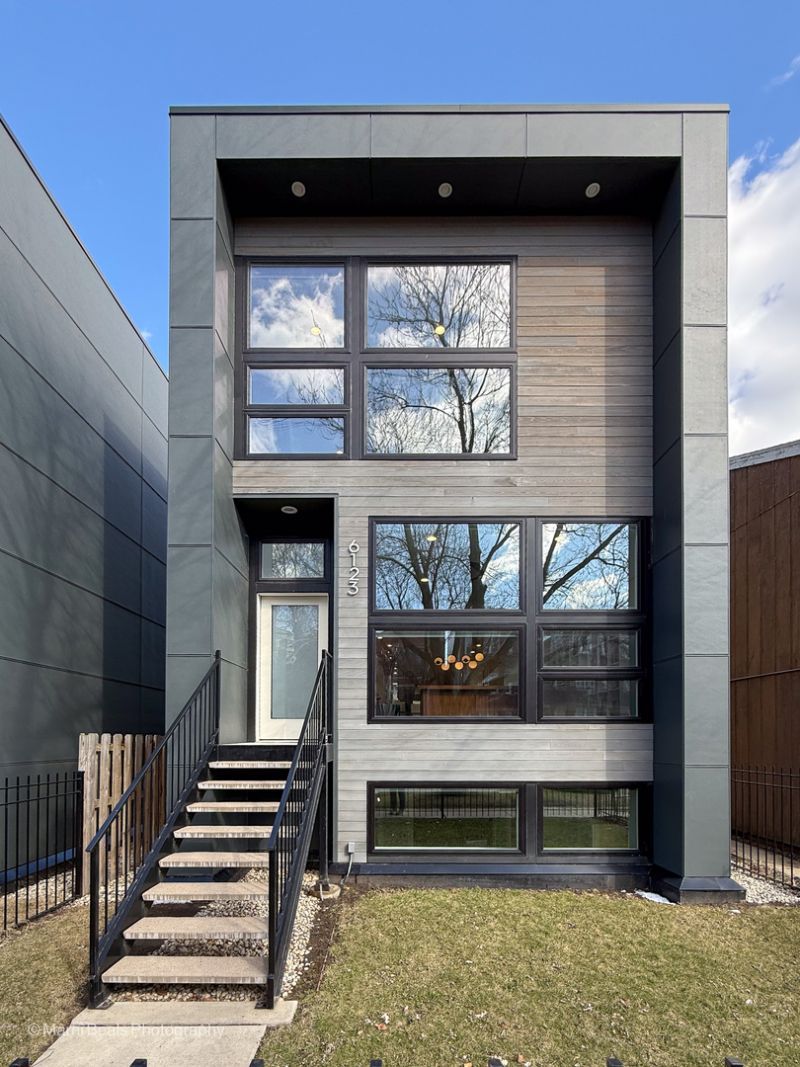 6123 S Ellis Avenue, Chicago, IL 60637