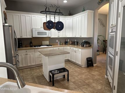 460 Mystic Mountain Drive, Sparks, NV 89441 Photo