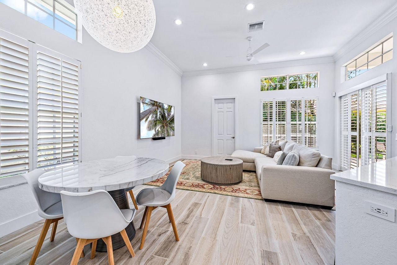 102 Via Santa Cruz, Jupiter, FL 33458 Photo